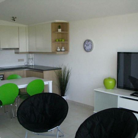 Appartement Iris De Haan Kültér fotó