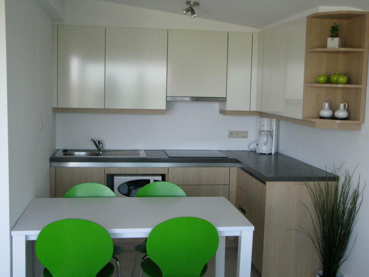 Appartement Iris De Haan Kültér fotó